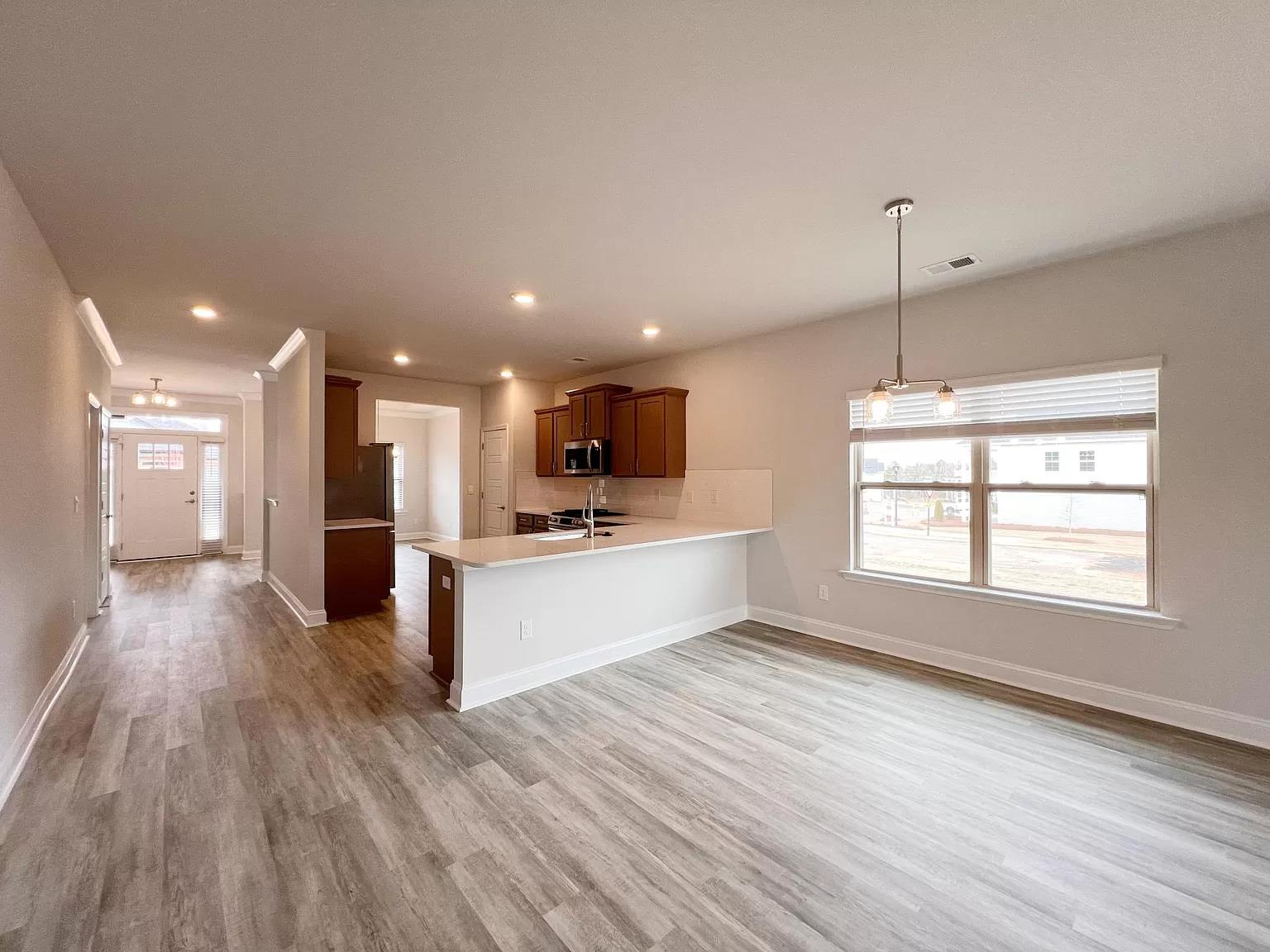 54 Woodcross Drive | Photo #11