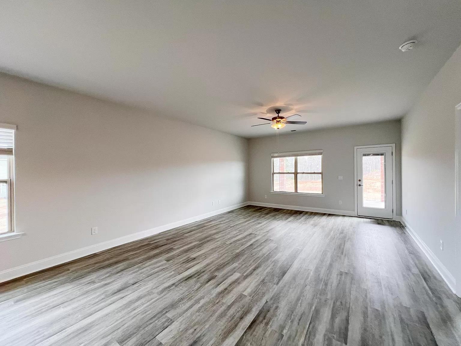 54 Woodcross Drive | Photo #15