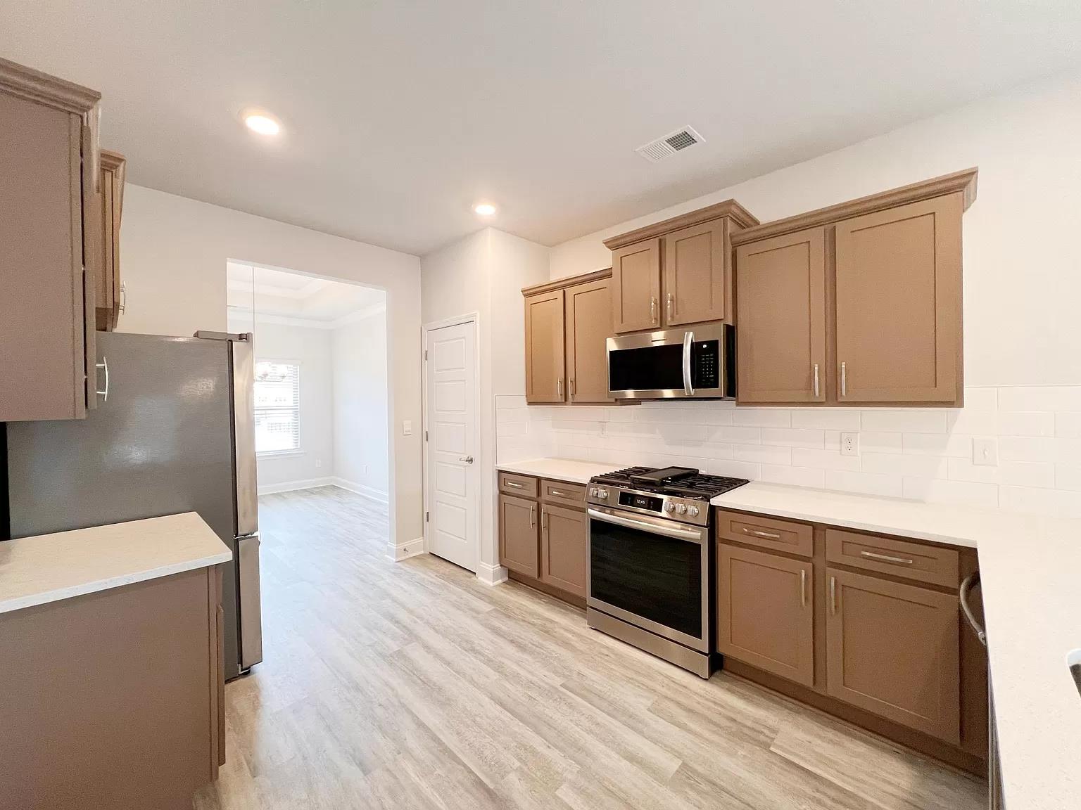 54 Woodcross Drive | Photo #7