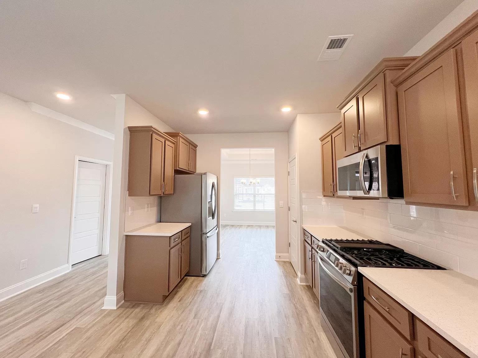 54 Woodcross Drive | Photo #8